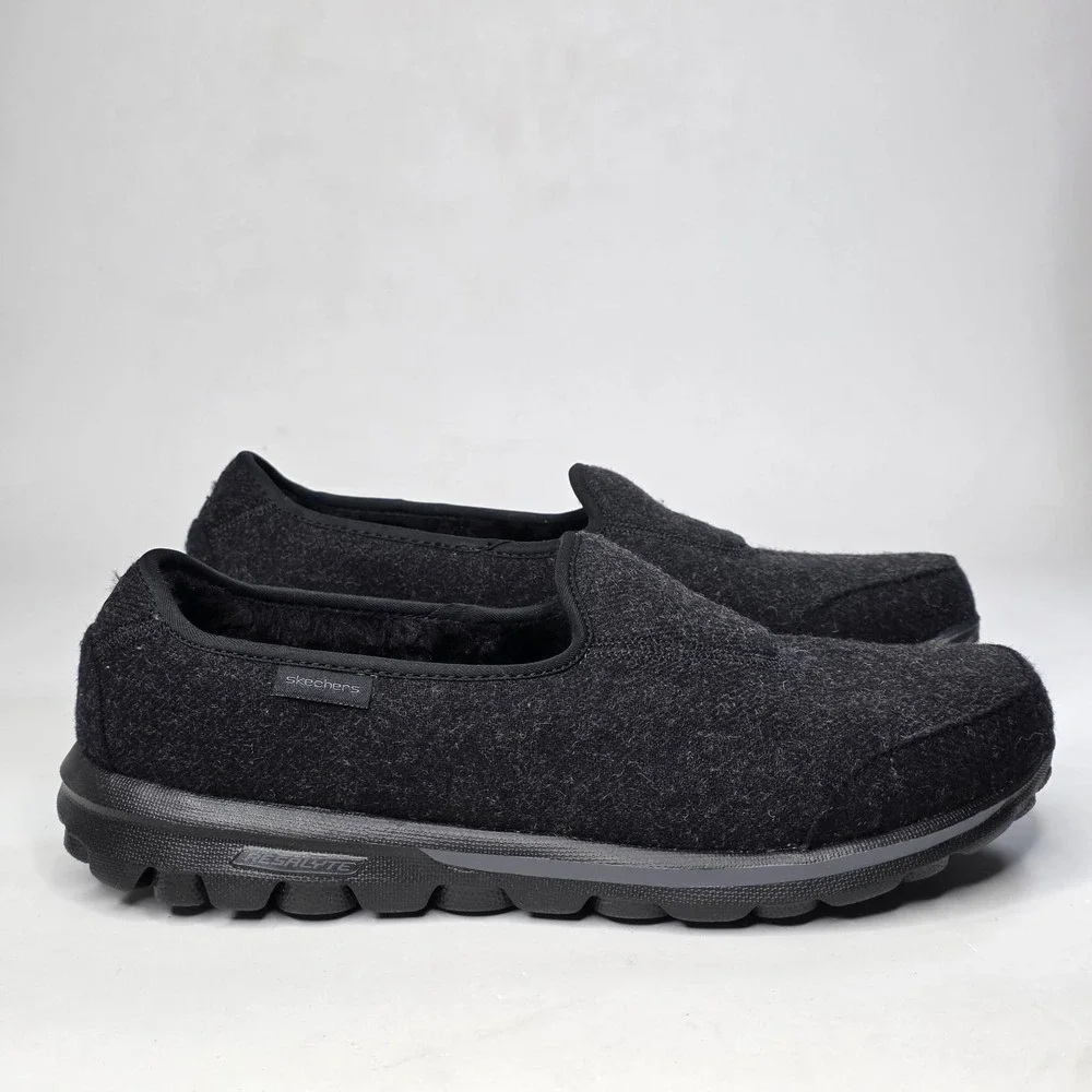 Skechers GOwalk Shoes Women's 11 Black Faux Fur Memory Form Slip On Slippers NEW